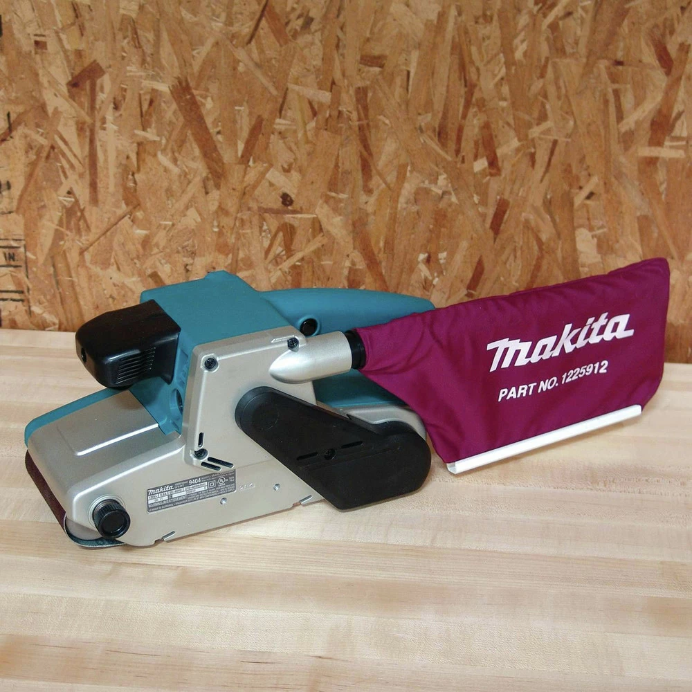Makita 9404 4 In. X 24 In. Variable Speed Belt Sander 5 Makita 9404 4 In. X 24 In. Variable Speed Belt Sander - Image 3