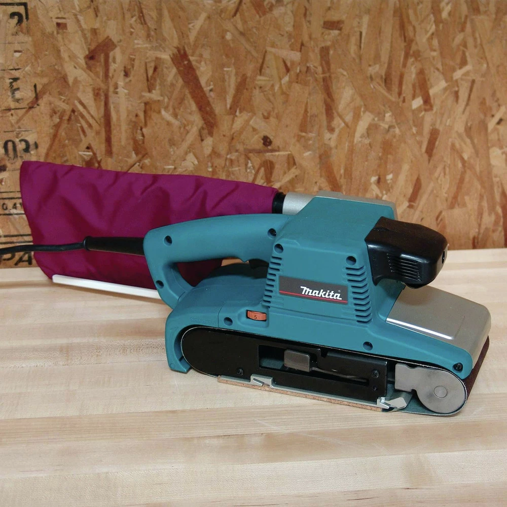 Makita 9404 4 In. X 24 In. Variable Speed Belt Sander 6 Makita 9404 4 In. X 24 In. Variable Speed Belt Sander - Image 4