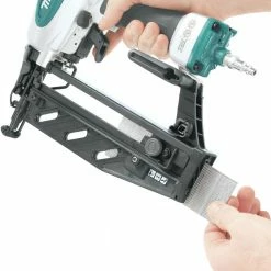 Makita AF601 16-Gauge 2-1/2 In. Pneumatic Straight Finish Nailer -Cheap Makita Store mktnaf601 l