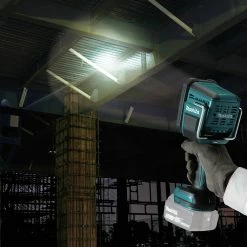 Makita DML812 18V LXT Lithium-Ion Cordless L.E.D. Flashlight / Spotlight (Light Only) -Cheap Makita Store mktndml812 f
