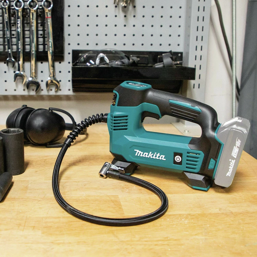 Makita DMP180ZX 18V LXT Lithium-Ion Cordless Inflator (Tool Only) 7 Makita DMP180ZX 18V LXT Lithium-Ion Cordless Inflator (Tool Only) - Image 5