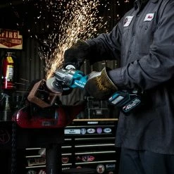Makita GAG01M1 40V Max XGT Brushless Lithium-Ion 4-1/2 In./5 In. Cordless Cut-Off/Angle Grinder Kit With Electric Brake (4 Ah) -Cheap Makita Store mktngag01m1 g