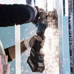 Makita GAG03M1 40V Max XGT Brushless Lithium-Ion 4-1/2 In./5 In. Cordless Paddle Switch Angle Grinder Kit With Electric Brake (4 Ah) -Cheap Makita Store mktngag03m1 i