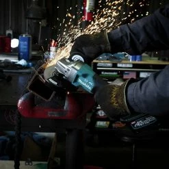 Makita GAG06M1 40V Max XGT Brushless Lithium-Ion 4-1/2 In./5 In. Cordless Paddle Switch Angle Grinder Kit With Electric Brake And AWS (4 Ah) -Cheap Makita Store mktngag06m1 i