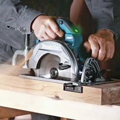 Makita GSH01M1 40V Max XGT Brushless Lithium-Ion 7-1/4 In. Cordless AWS Capable Circular Saw Kit (4 Ah) -Cheap Makita Store mktngsh01m1 e