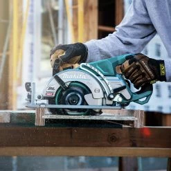 Makita GSR01M1 40V Max XGT Brushless Lithium-Ion 7-1/4 In. Cordless Rear Handle Circular Saw Kit (4 Ah) -Cheap Makita Store mktngsr01m1 n