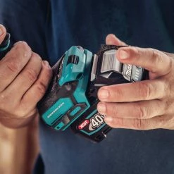 Makita GT400M1D1 40V Max XGT Brushless Lithium-Ion 7-1/4 In. Cordless Circular Saw 4-Tool Combo Kit (2.5 Ah/4 Ah) -Cheap Makita Store mktngt400m1d1 j