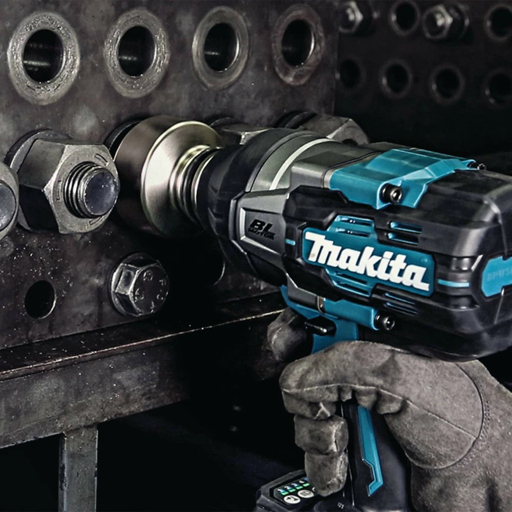 Makita GWT01Z 40V Max XGT Brushless Lithium-Ion 3/4 In. Cordless 4-Speed High-Torque Impact Wrench With Friction Ring Anvil (Tool Only) 9 Makita GWT01Z 40V Max XGT Brushless Lithium-Ion 3/4 In. Cordless 4-Speed High-Torque Impact Wrench With Friction Ring Anvil (Tool Only) - Image 7