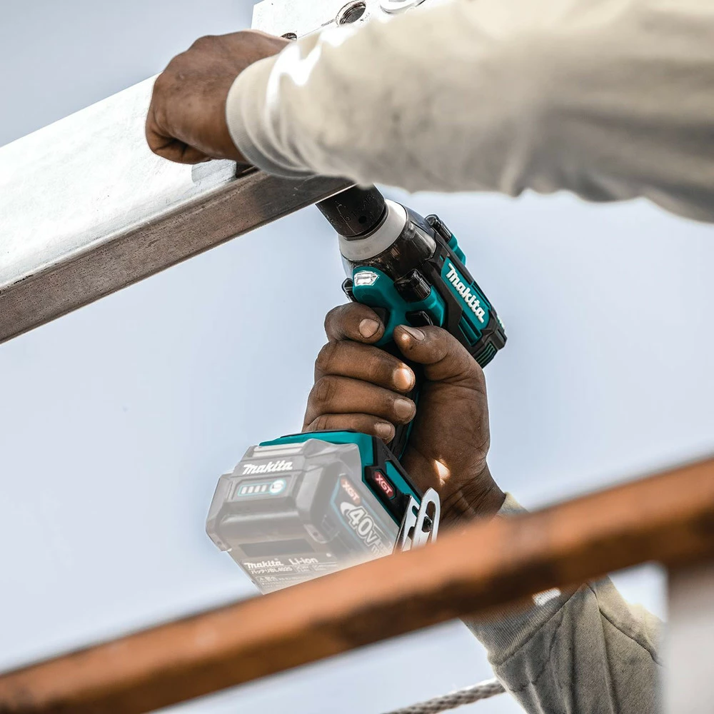 Makita GWT04Z 40V Max XGT Brushless Lithium-Ion 1/2 In. Cordless 4-Speed Impact Wrench With Friction Ring Anvil (Tool Only) 7 Makita GWT04Z 40V Max XGT Brushless Lithium-Ion 1/2 In. Cordless 4-Speed Impact Wrench With Friction Ring Anvil (Tool Only) - Image 5