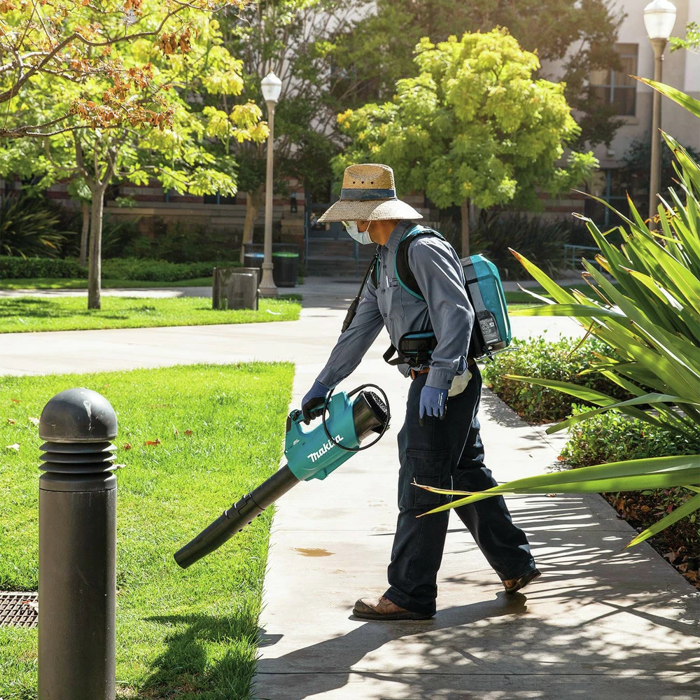 Makita PDC1200A01 ConnectX 1200 Watt Hours Cordless Portable Backpack Power Supply 12 Makita PDC1200A01 ConnectX 1200 Watt Hours Cordless Portable Backpack Power Supply - Image 10