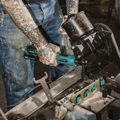 Makita RW01R1 12V Max CXT Lithium-Ion Cordless 3/8 In. / 1/4 In. Square Drive Ratchet Kit (2 Ah) -Cheap Makita Store mktnrw01r1 h