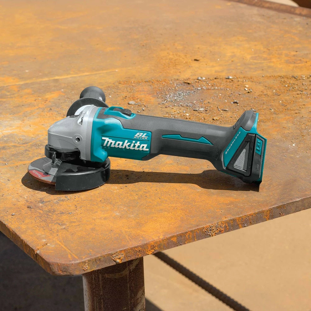 Makita XAG04Z 18V LXT Lithium-Ion Brushless Cordless 4-1/2 / 5 In. Cut-Off/Angle Grinder, (Tool Only) 5 Makita XAG04Z 18V LXT Lithium-Ion Brushless Cordless 4-1/2 / 5 In. Cut-Off/Angle Grinder, (Tool Only) - Image 3