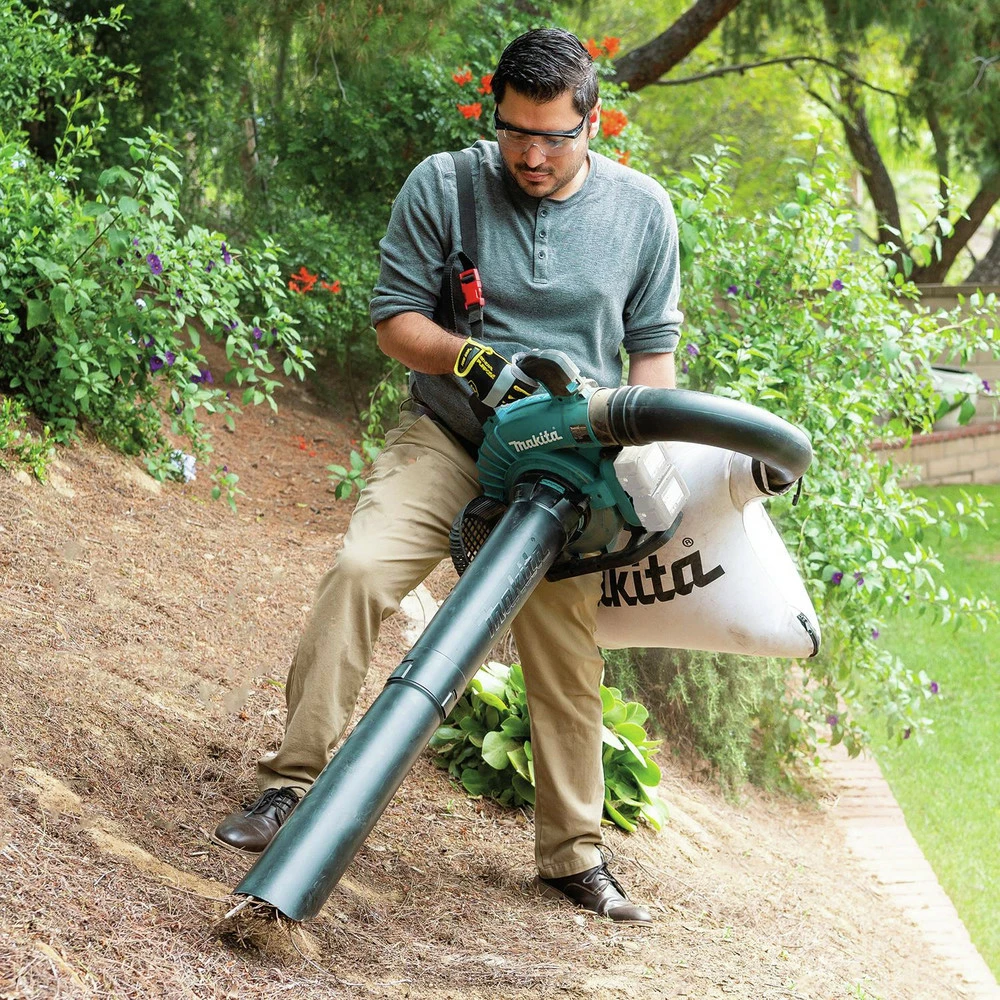 Makita XBU04ZV 18V X2 (36V) LXT Brushless Lithium-Ion Cordless Blower With Vacuum Attachment (Tool Only) 12 Makita XBU04ZV 18V X2 (36V) LXT Brushless Lithium-Ion Cordless Blower With Vacuum Attachment (Tool Only) - Image 10