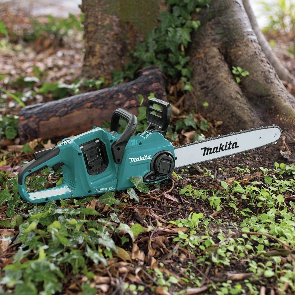 Makita XCU04CM 18V X2 (36V) LXT Brushless Lithium-Ion 16 In. Cordless Chainsaw Kit With 2 Batteries (4 Ah) 22 Makita XCU04CM 18V X2 (36V) LXT Brushless Lithium-Ion 16 In. Cordless Chainsaw Kit With 2 Batteries (4 Ah) - Image 20