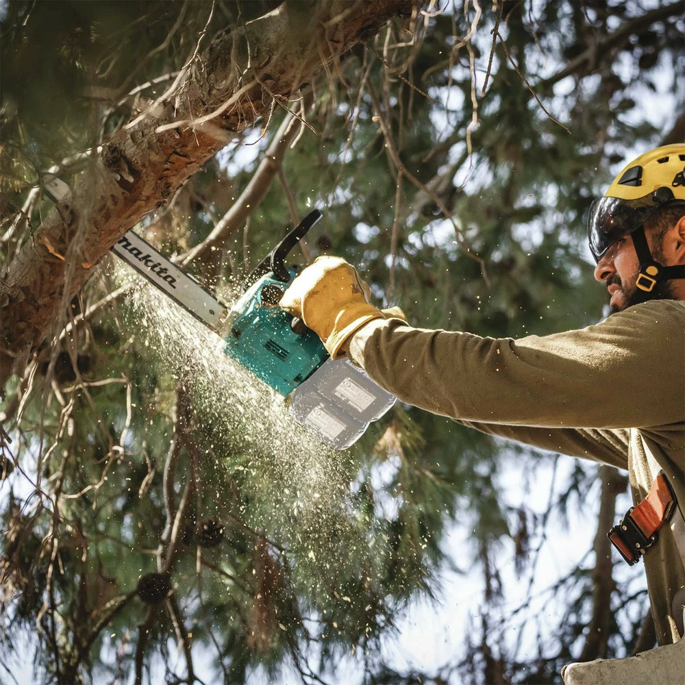 Makita XCU09Z 18V X2 (36V) LXT Lithium-Ion Brushless Cordless 16 In. Top Handle Chainsaw (Tool Only) 15 Makita XCU09Z 18V X2 (36V) LXT Lithium-Ion Brushless Cordless 16 In. Top Handle Chainsaw (Tool Only) - Image 13