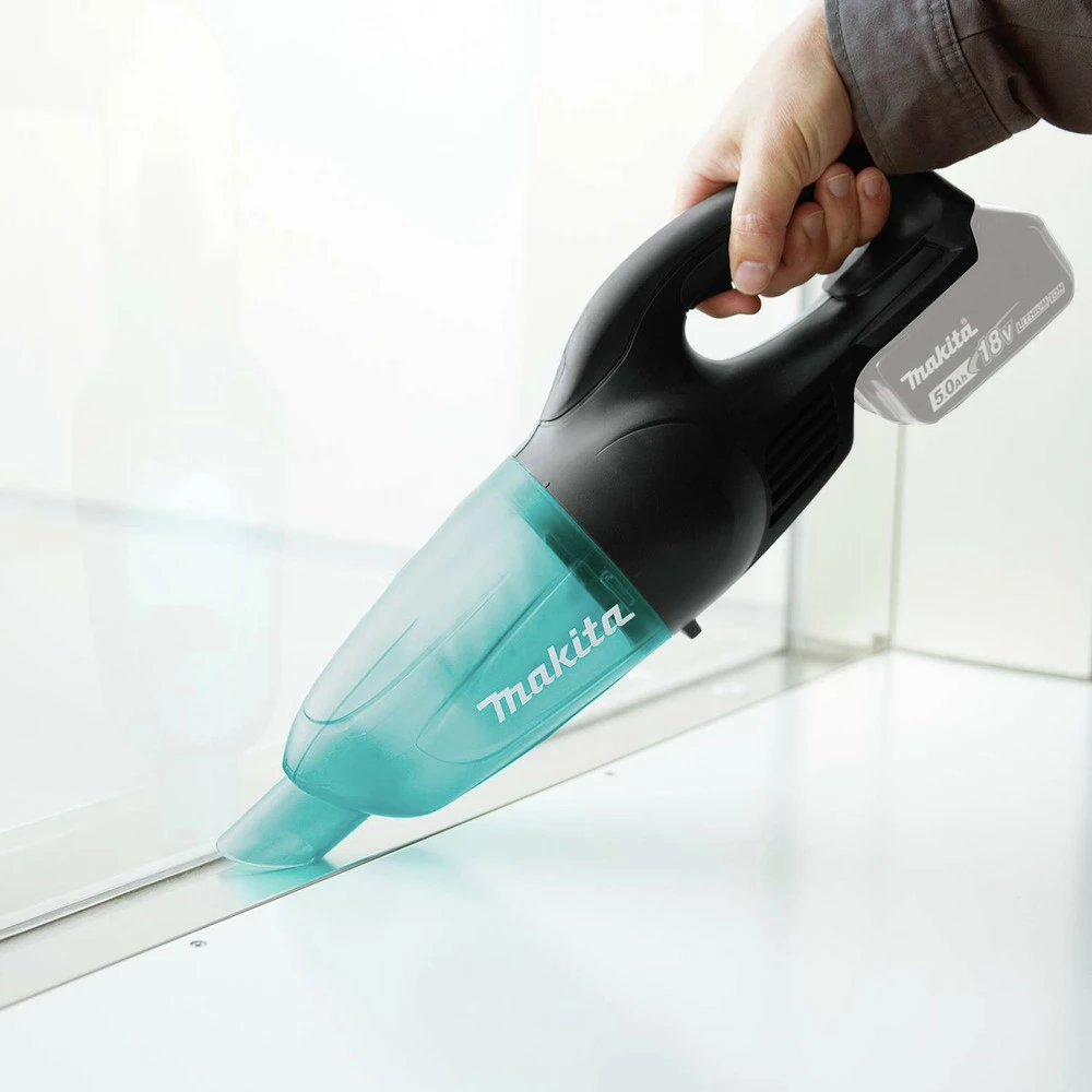 Makita XLC02ZB 18V LXT Lithium-Ion Cordless Vacuum (Tool Only) 7 Makita XLC02ZB 18V LXT Lithium-Ion Cordless Vacuum (Tool Only) - Image 6