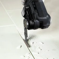 Makita XMT04ZB-BL1840BDC1 18V LXT StarlockMax Brushless Lithium-Ion Cordless Sub Compact Multi-Tool With Battery And Charger Starter Pack Bundle (4 Ah) -Cheap Makita Store mktnxmt04zb bl1840bdc1 bndl p