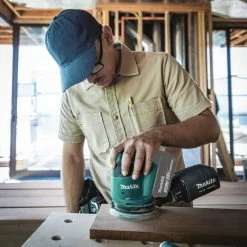 Makita XOB01Z-BL1840DC1 18V LXT Lithium-Ion 5 In. Cordless Random Orbit Sander And Battery With Charger Starter Pack Bundle (4 Ah) -Cheap Makita Store mktnxob01z bl1840bdc1 bndl q