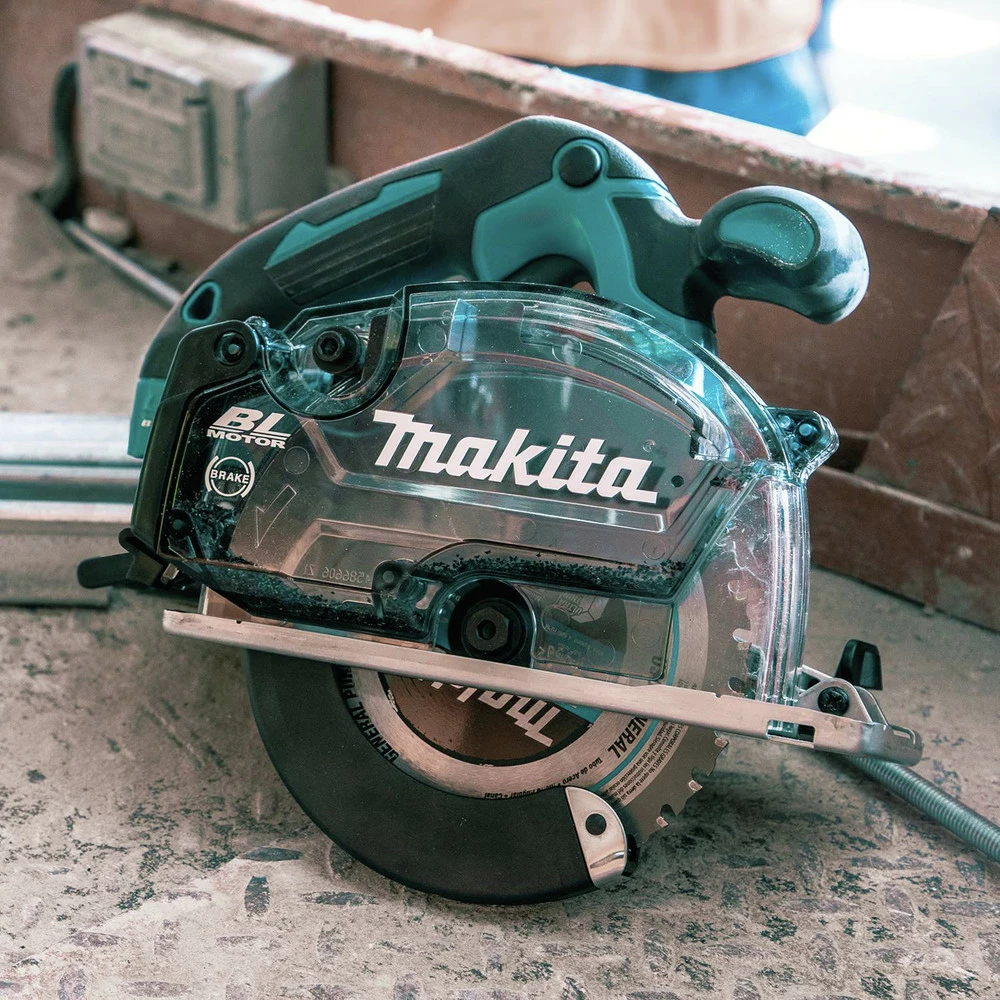 Makita XSC04Z 18V LXT Lithium-Ion Brushless Cordless 5-7/8 In. Metal Cutting Saw With Electric Brake And Chip Collector (Tool Only) 12 Makita XSC04Z 18V LXT Lithium-Ion Brushless Cordless 5-7/8 In. Metal Cutting Saw With Electric Brake And Chip Collector (Tool Only) - Image 10
