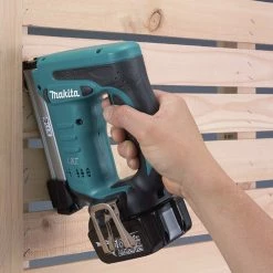 Makita XTS01Z 18V LXT Lithium-Ion 3/8 In. Crown Stapler (Tool Only) -Cheap Makita Store mktnxts01z g