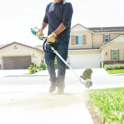 Makita XUX02SM1X3 18V LXT Brushless Lithium-Ion Cordless Couple Shaft Power Head Kit With 13 In. String Trimmer And Blower Attachments (4 Ah) 26 Makita XUX02SM1X3 18V LXT Brushless Lithium-Ion Cordless Couple Shaft Power Head Kit With 13 In. String Trimmer And Blower Attachments (4 Ah) -Cheap Makita Store mktnxux02sm1x3 k