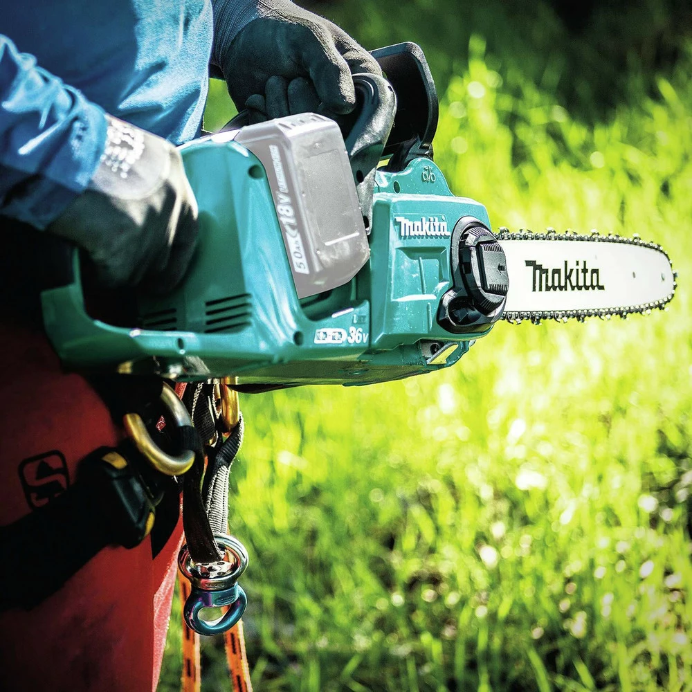 Makita XCU03Z X2 (36V) LXT Lithium-Ion Brushless Cordless 14 In. Chainsaw (Tool Only) 6 Makita XCU03Z X2 (36V) LXT Lithium-Ion Brushless Cordless 14 In. Chainsaw (Tool Only) - Image 4