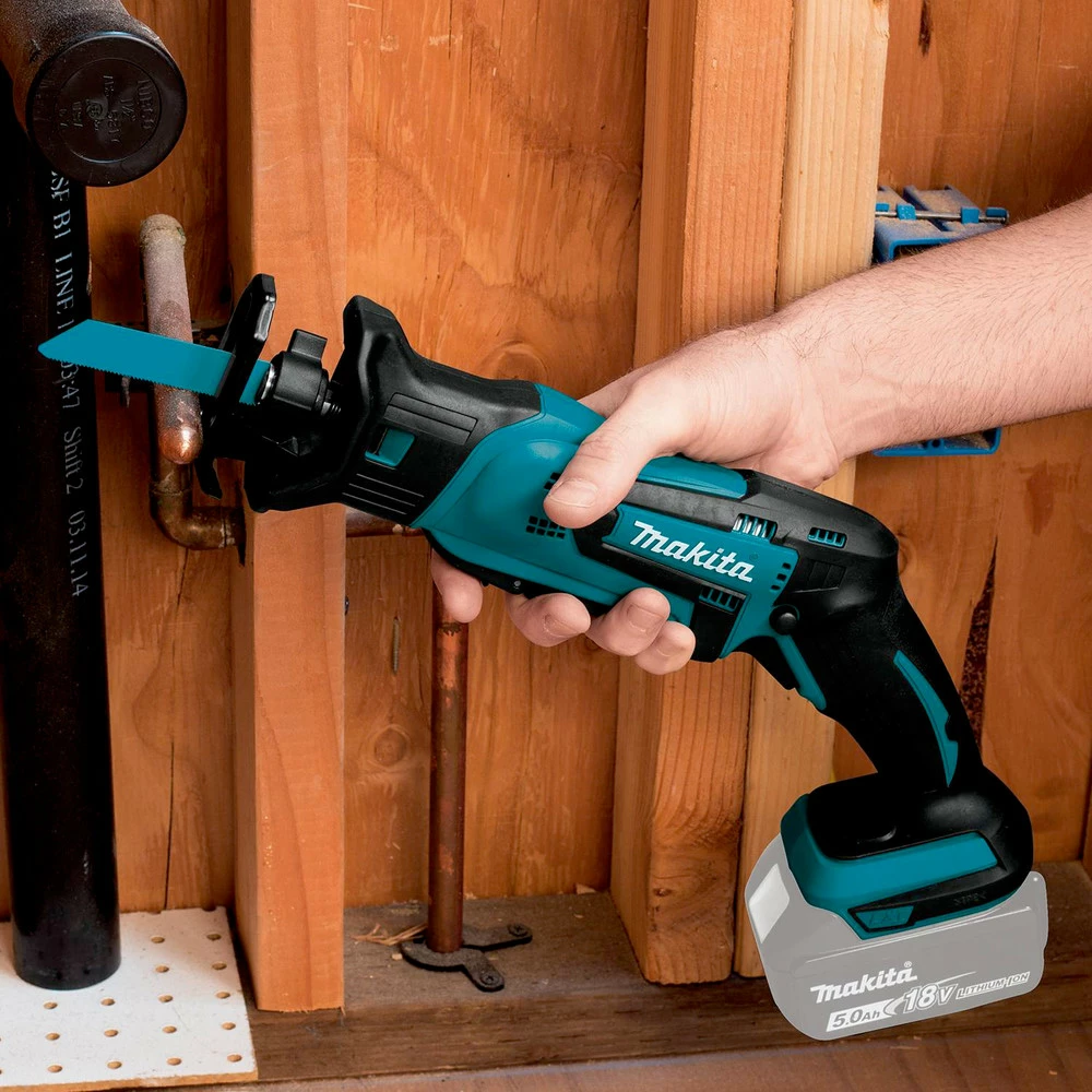 Factory Reconditioned Makita XRJ01Z-R 18V Cordless LXT Lithium-Ion Compact Recipro Saw (Tool Only) 9 Factory Reconditioned Makita XRJ01Z-R 18V Cordless LXT Lithium-Ion Compact Recipro Saw (Tool Only) - Image 7