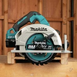 Factory Reconditioned Makita XSH06PT-R 18V X2 LXT Lithium-Ion (36V) 5 Ah Brushless Cordless 7-1/4 In. Circular Saw Kit -Cheap Makita Store mktrxsh06pt r v