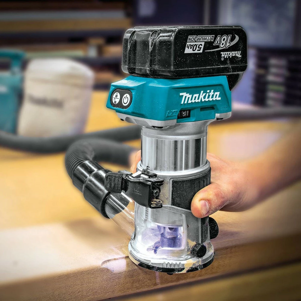 Factory Reconditioned Makita XTR01T7-R 18V LXT Lithium-Ion 1/4 In. Cordless Compact Router Kit (5 Ah) 7 Factory Reconditioned Makita XTR01T7-R 18V LXT Lithium-Ion 1/4 In. Cordless Compact Router Kit (5 Ah) - Image 5